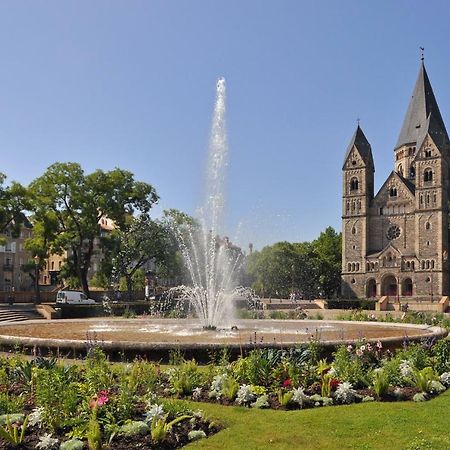 Metz Port Saint Marcel公寓 外观 照片